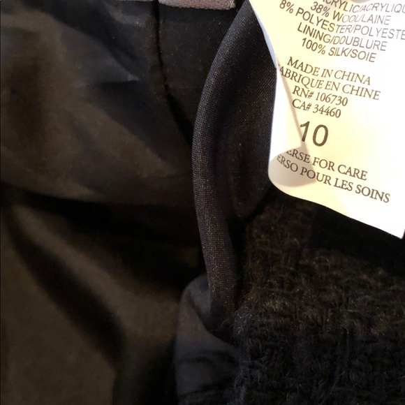 Vince Size 10 cropped Boucle Jacket in black. - Picture 4 of 8